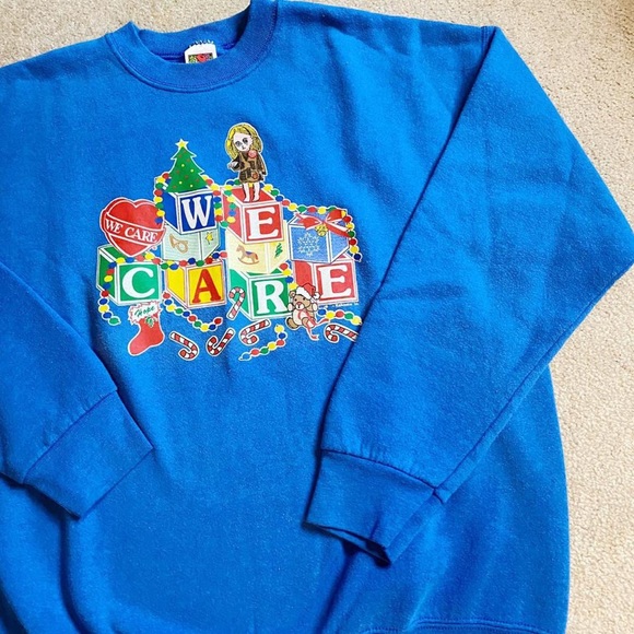 CREEPY CHRISTMAS CREWNECK - Picture 1 of 4
